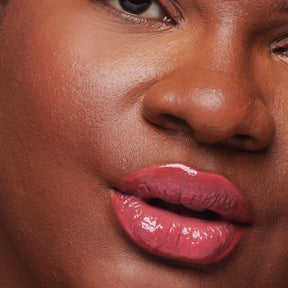 LOVE KIT GLOSS LABIAL E LÁPIS LABIAL BY FRANCINY EHLKE